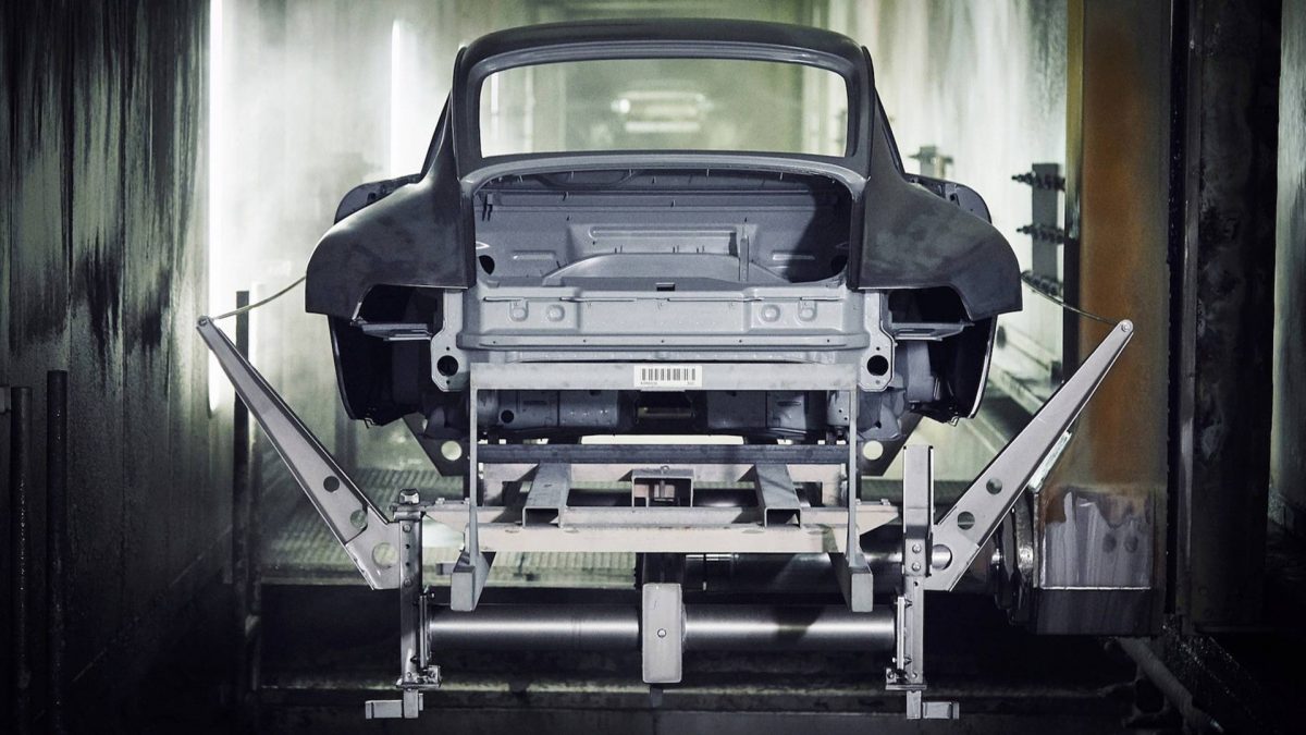 PORSCHE 911
