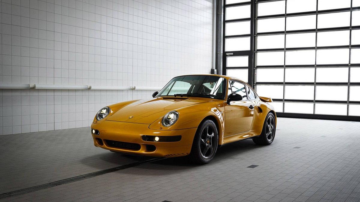 PORSCHE 911