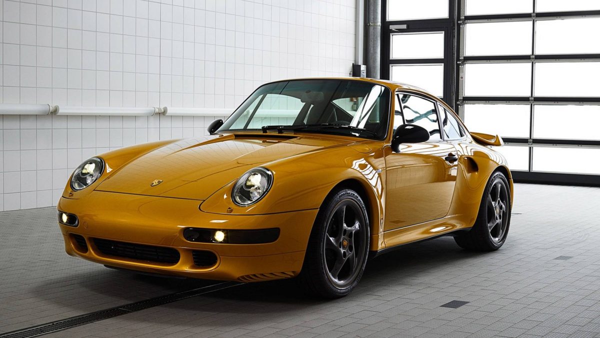 PORSCHE 911