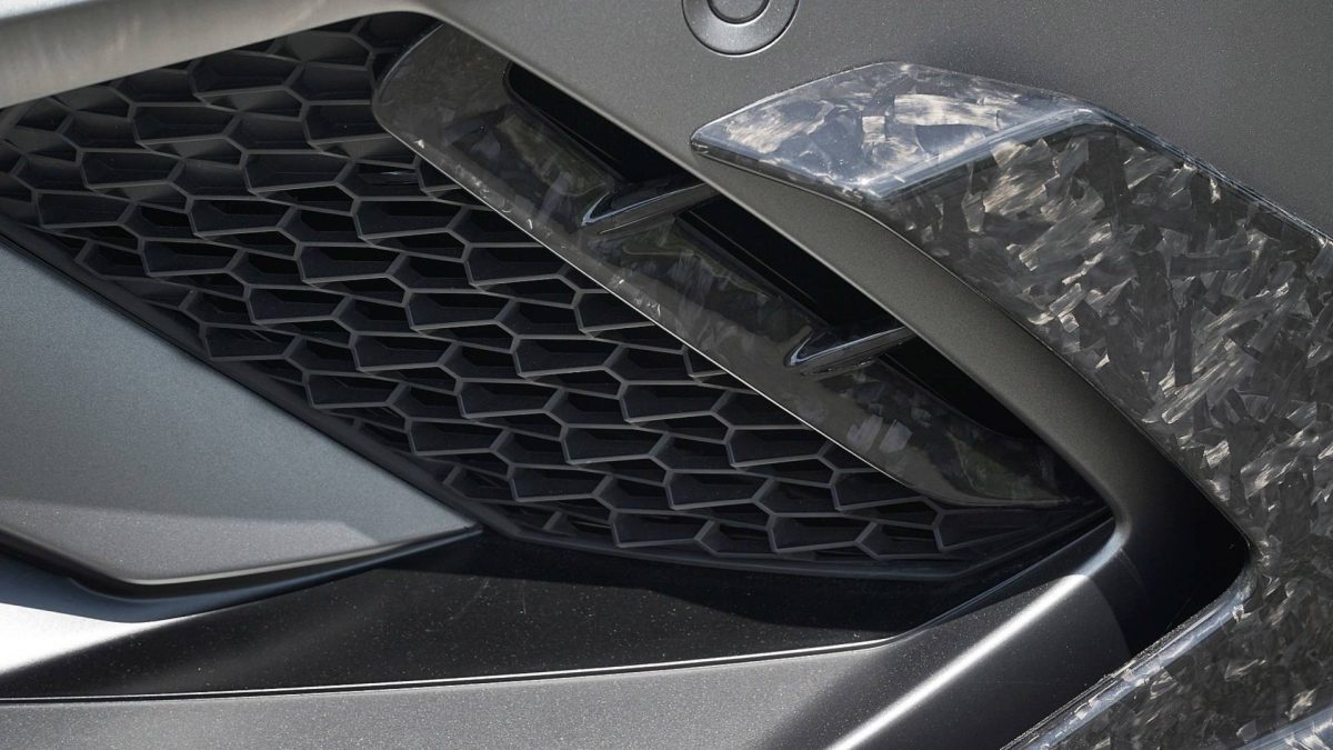 LAMBORGHINI AVENTADOR