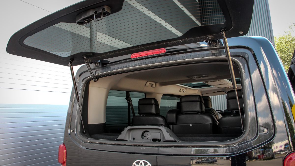 TOYOTA PROACE