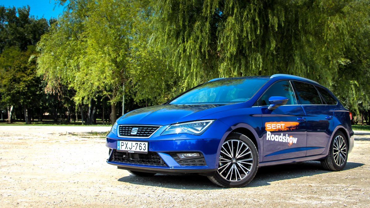 SEAT LEON