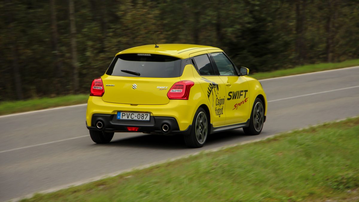 SUZUKI SWIFT