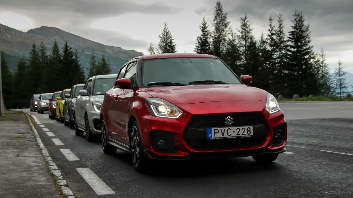 SUZUKI SWIFT