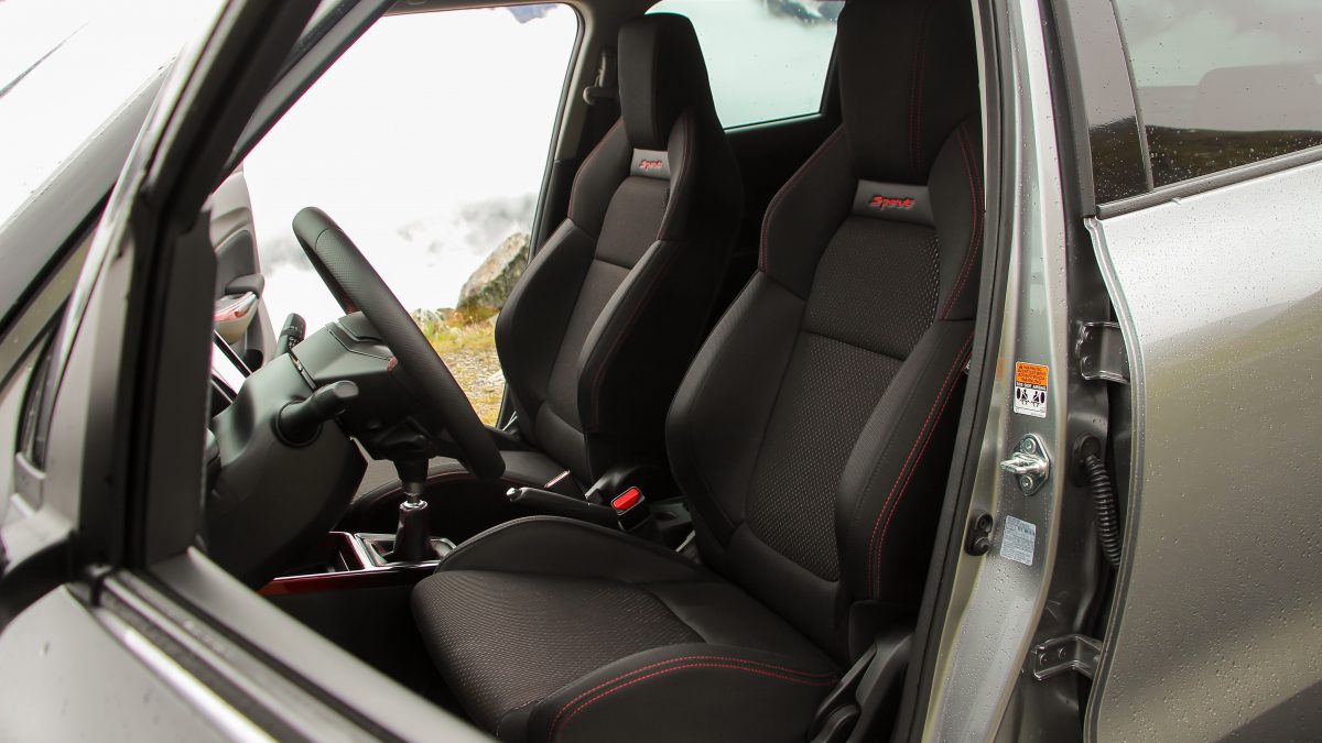 SUZUKI SWIFT