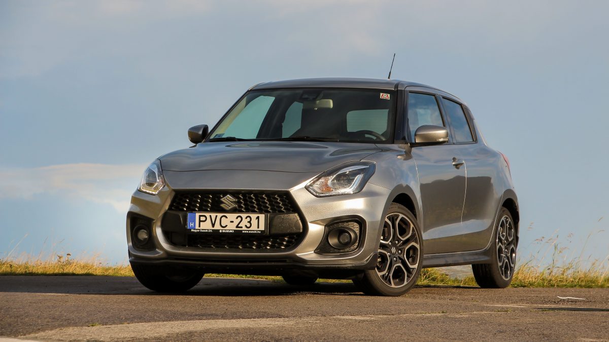 SUZUKI SWIFT