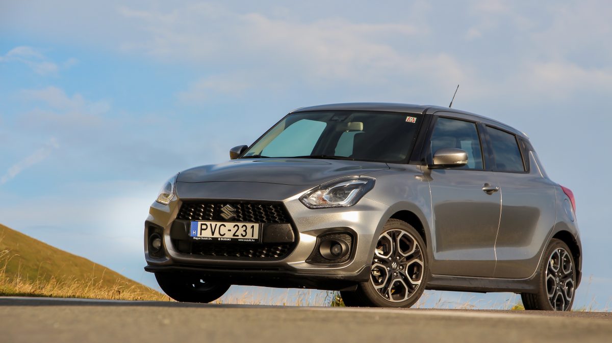 SUZUKI SWIFT