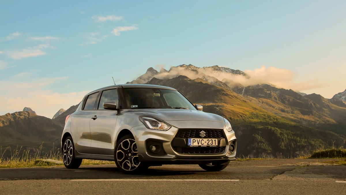 SUZUKI SWIFT
