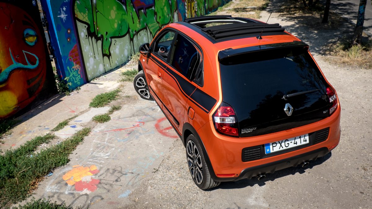RENAULT TWINGO