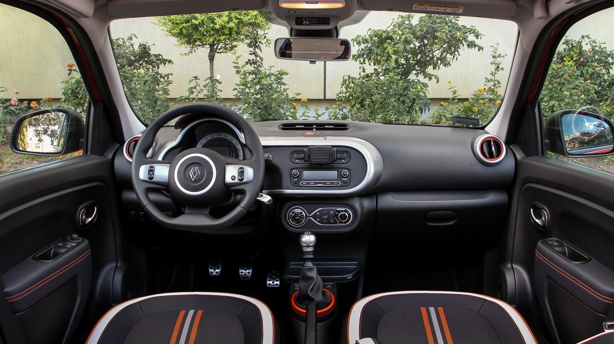 RENAULT TWINGO
