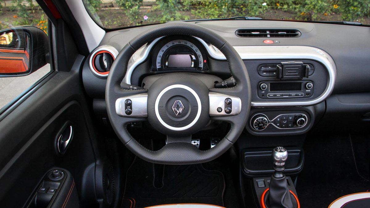 RENAULT TWINGO