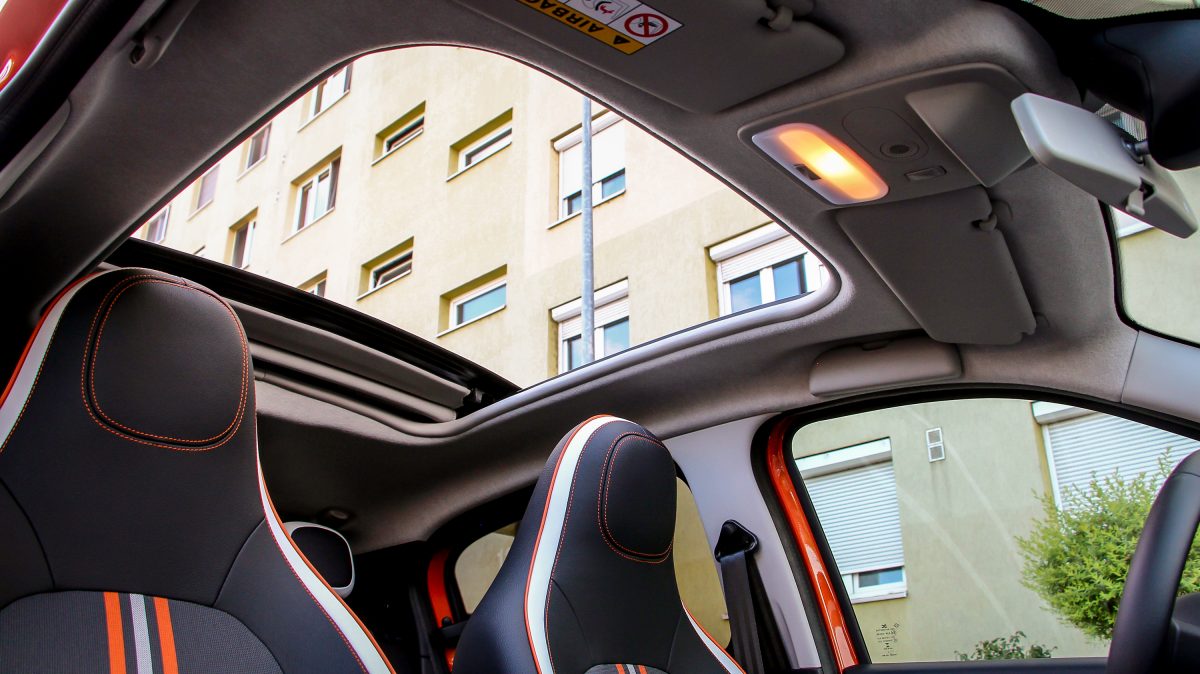 RENAULT TWINGO