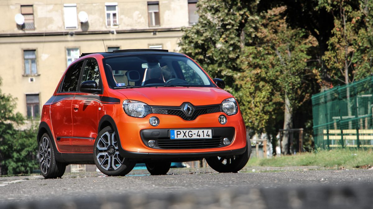 RENAULT TWINGO
