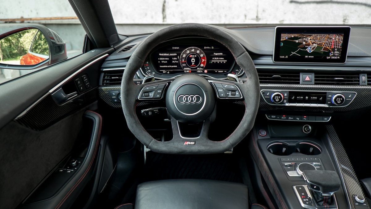 AUDI RS5
