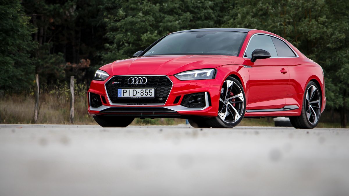 AUDI RS5