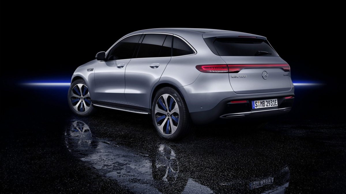 MERCEDES-BENZ