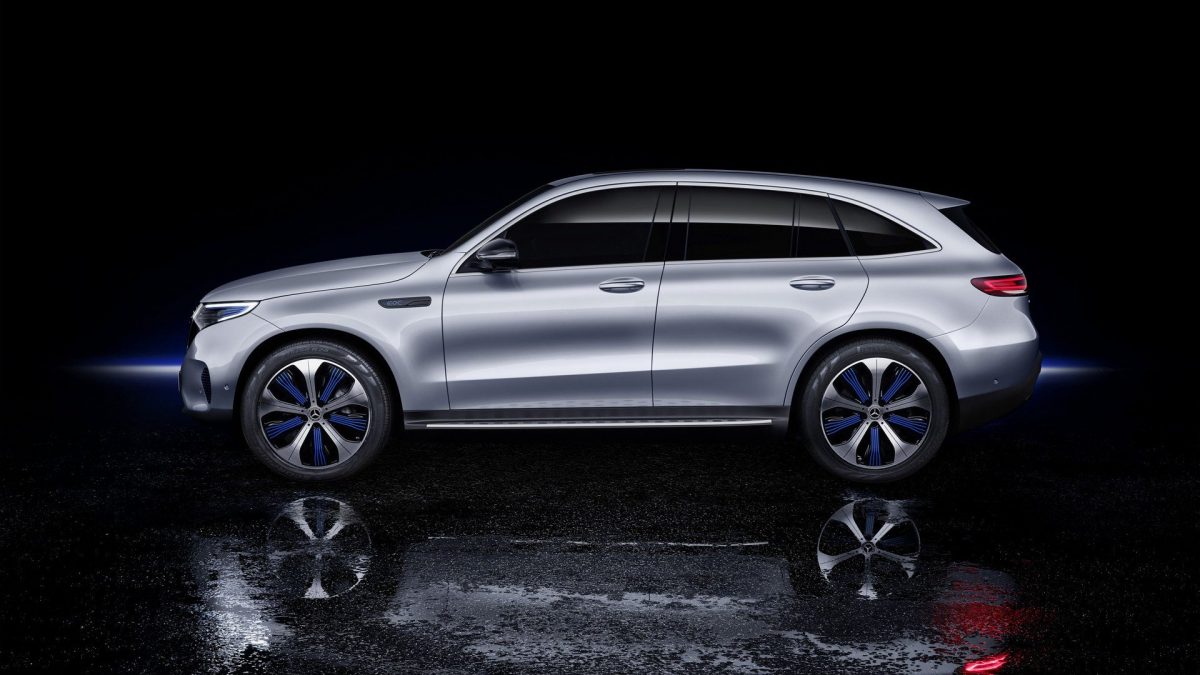 MERCEDES-BENZ