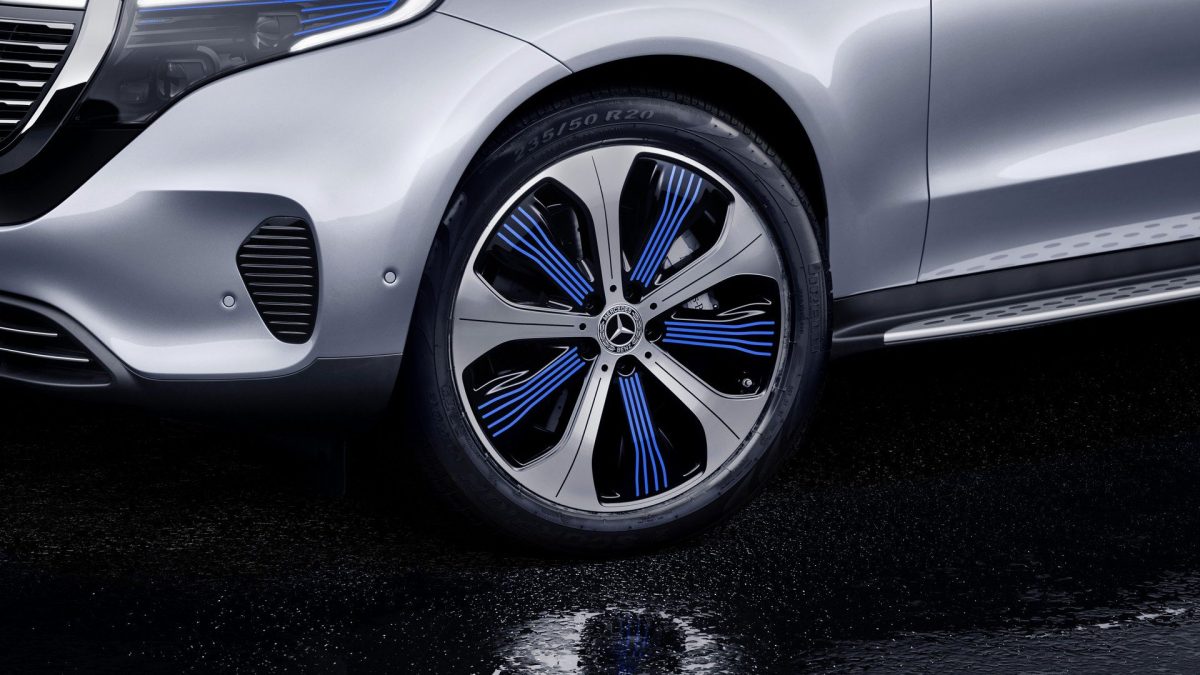 MERCEDES-BENZ