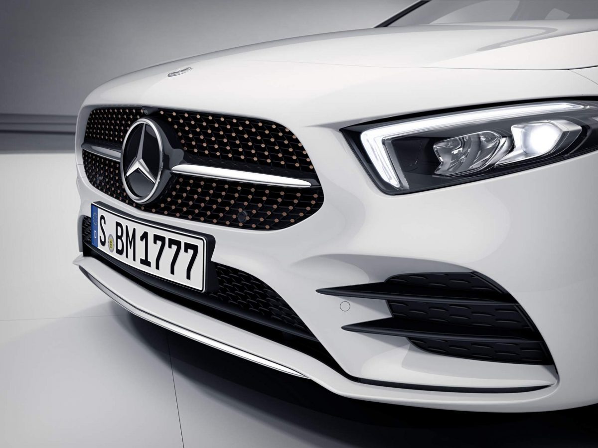 MERCEDES-BENZ