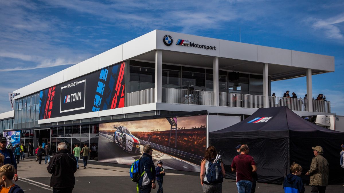 BMW