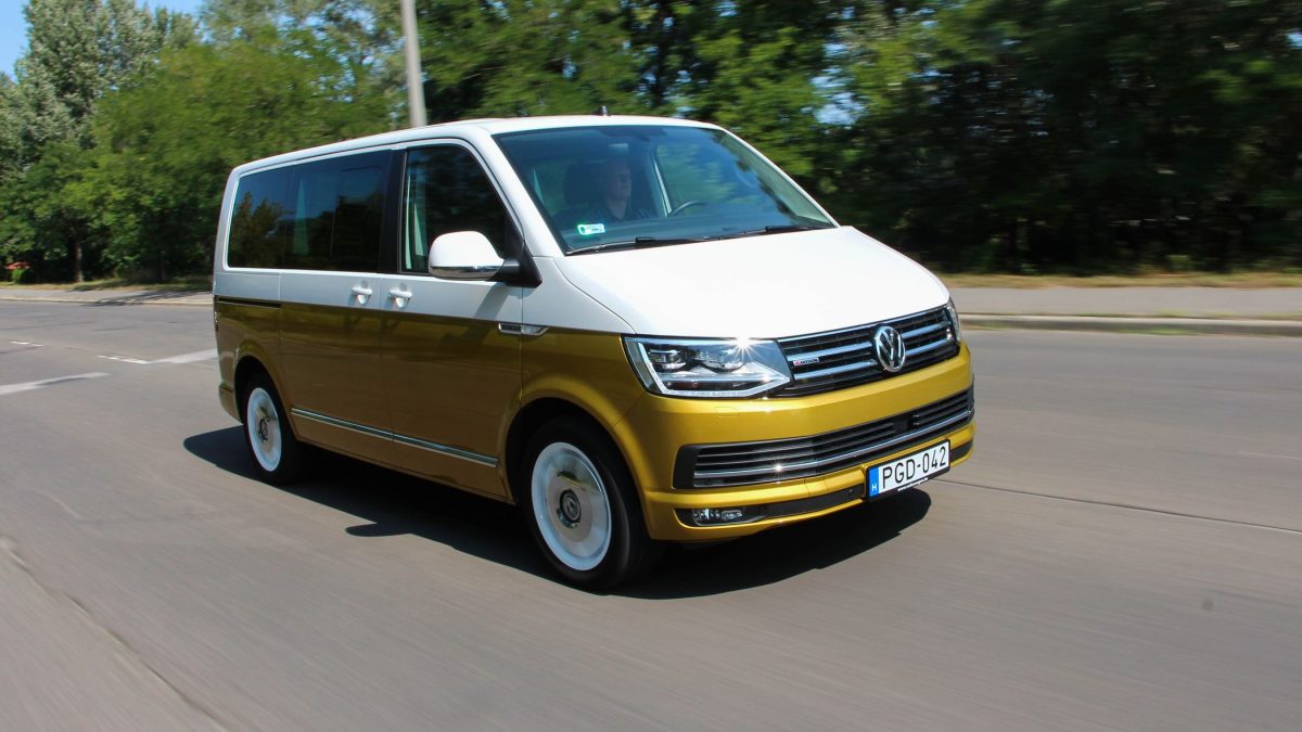 VOLKSWAGEN MULTIVAN
