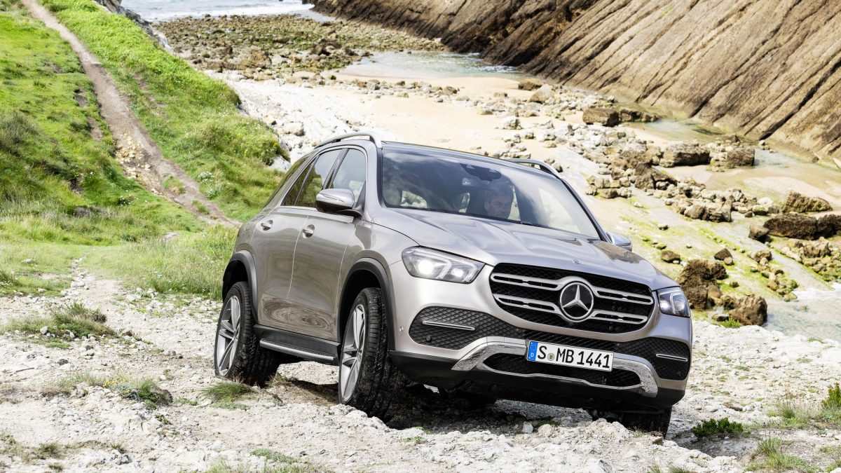 MERCEDES-BENZ