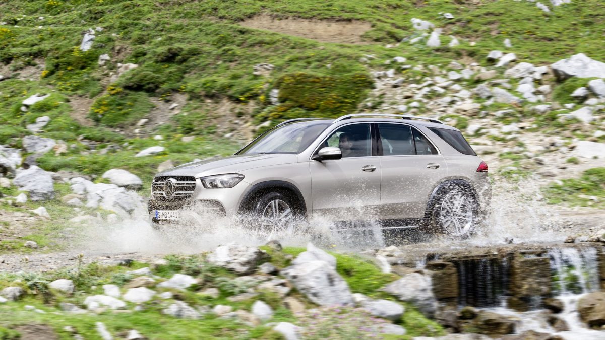 MERCEDES-BENZ