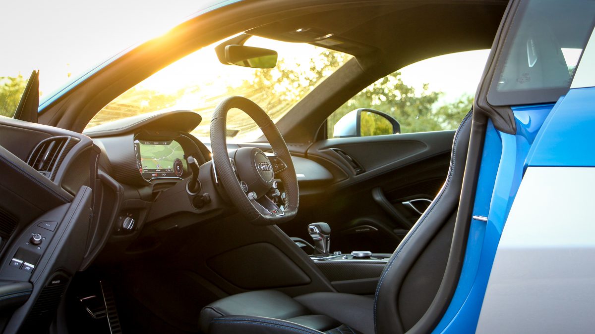 AUDI R8