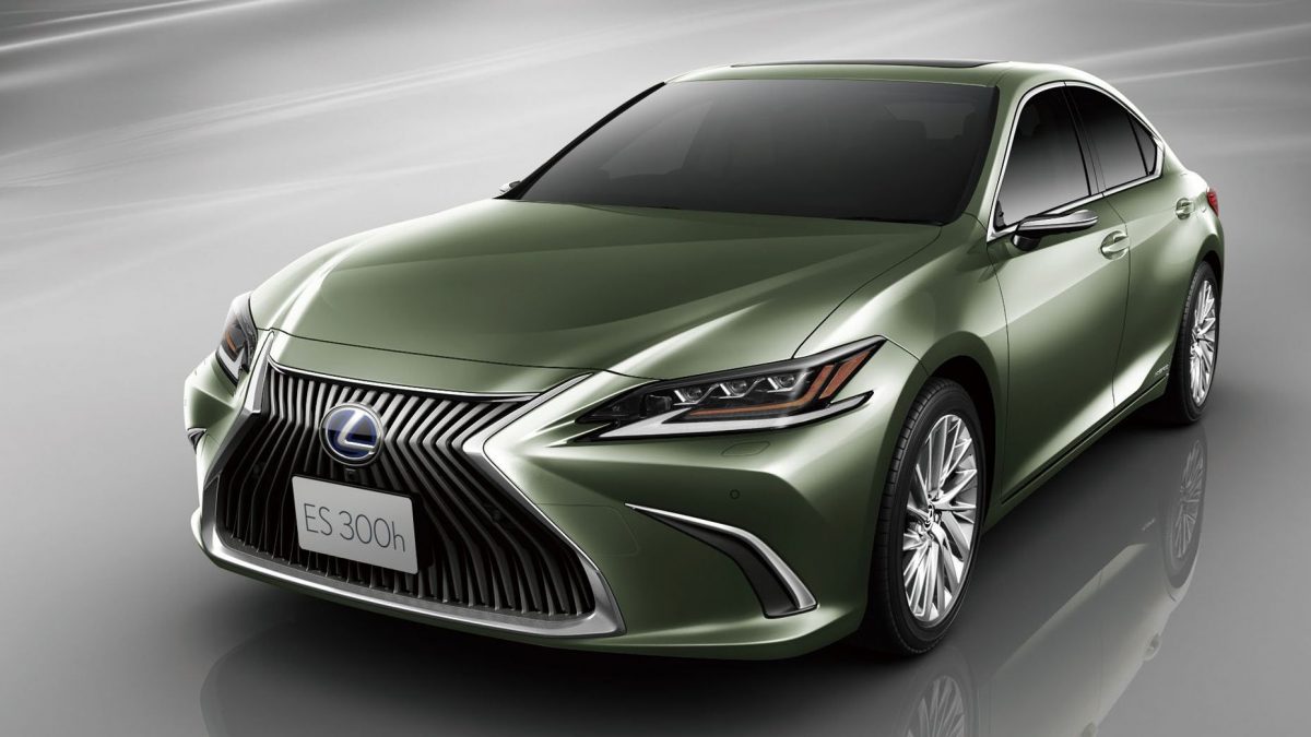LEXUS