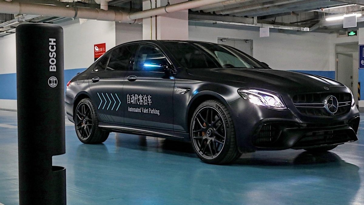 MERCEDES-BENZ E-OSZTÁLY