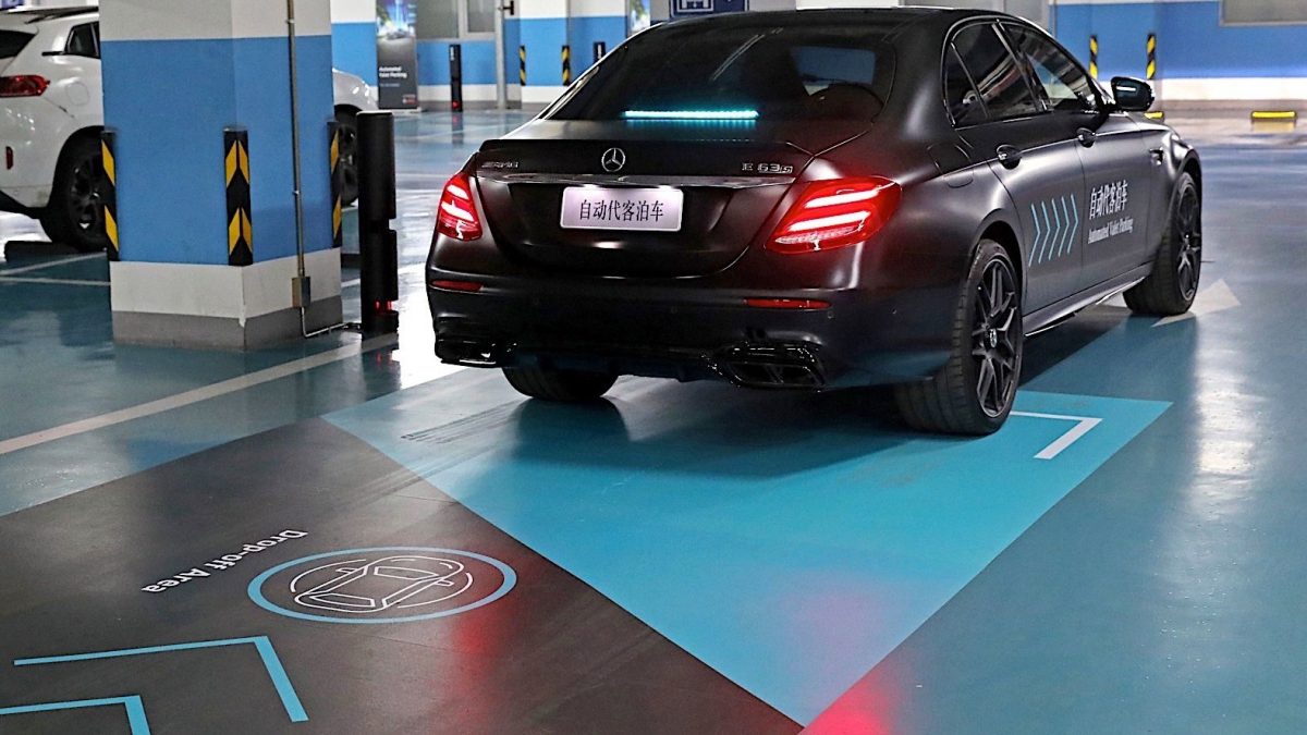 MERCEDES-BENZ E-OSZTÁLY