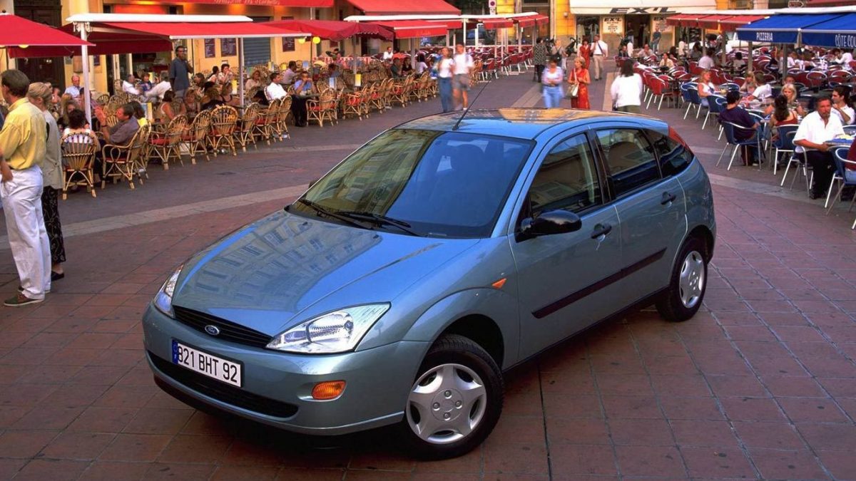FORD FOCUS