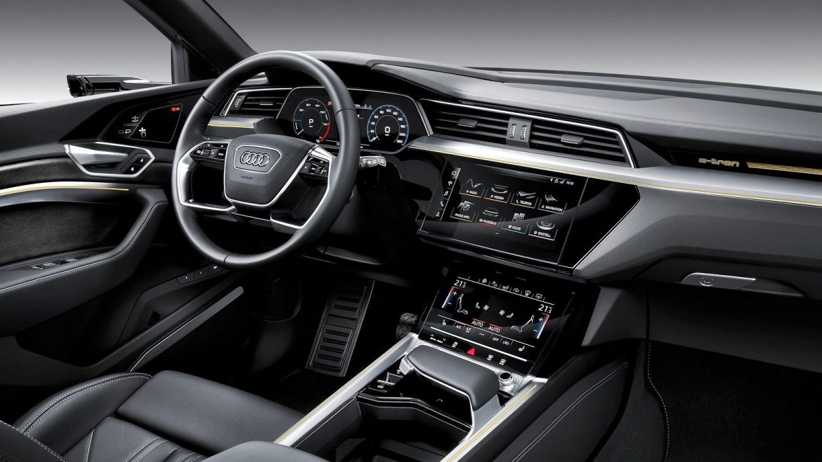 AUDI