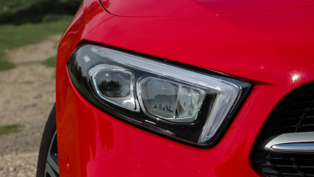 MERCEDES-BENZ A-OSZTÁLY