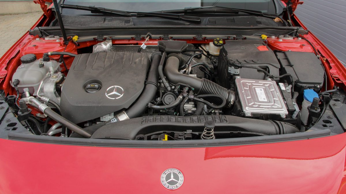 MERCEDES-BENZ A-OSZTÁLY
