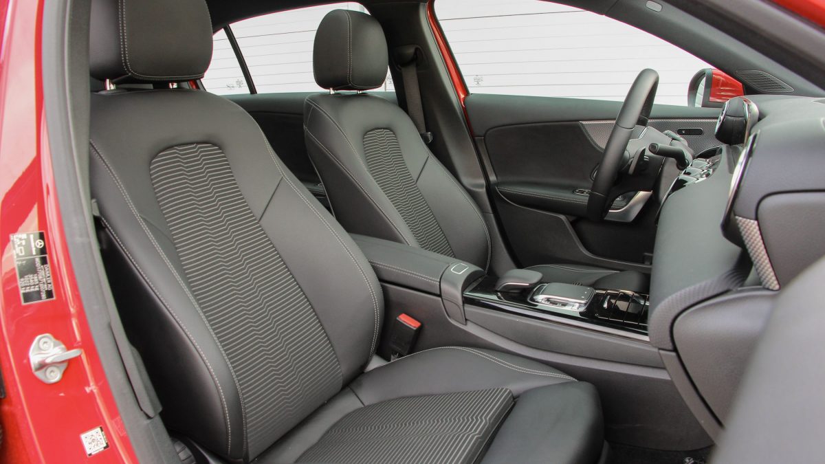 MERCEDES-BENZ A-OSZTÁLY