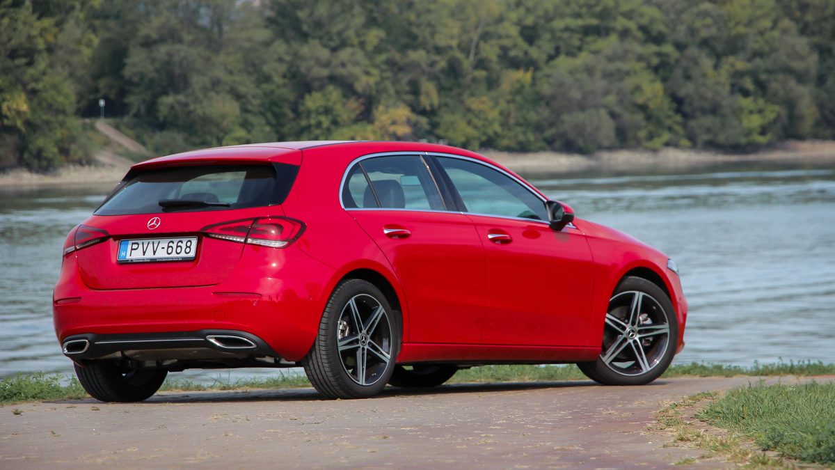 MERCEDES-BENZ A-OSZTÁLY