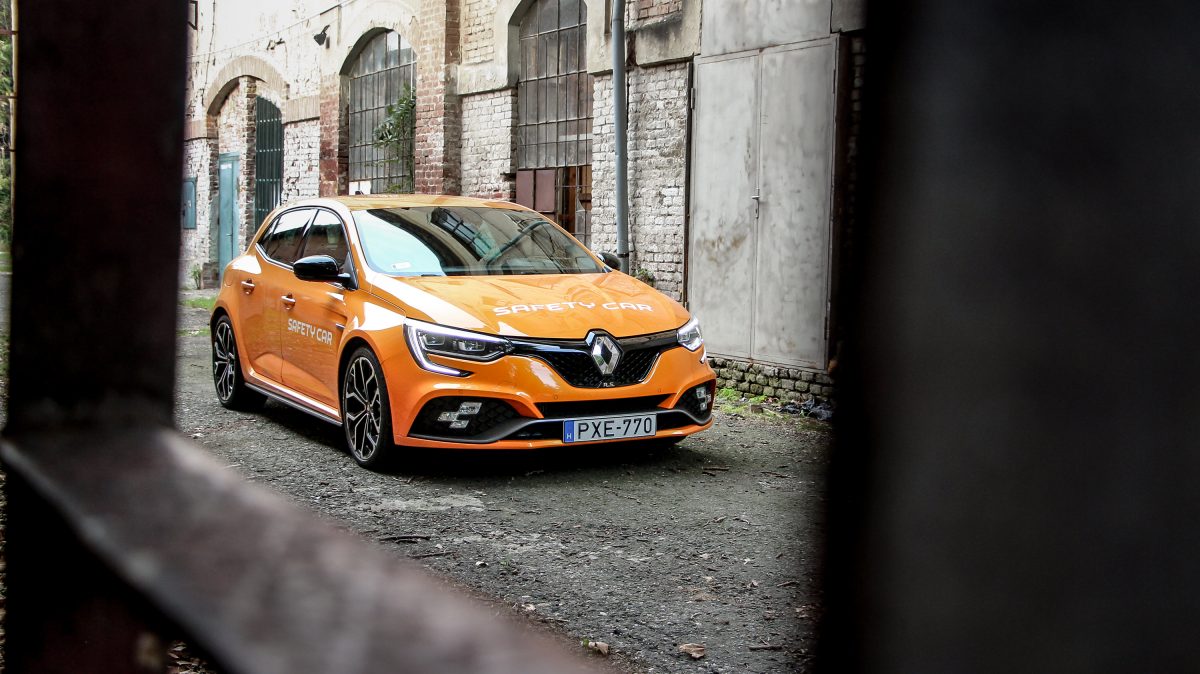 RENAULT MEGANE