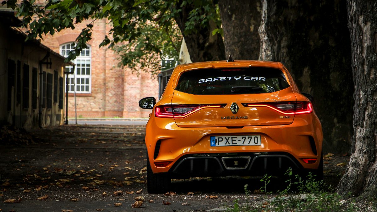 RENAULT MEGANE