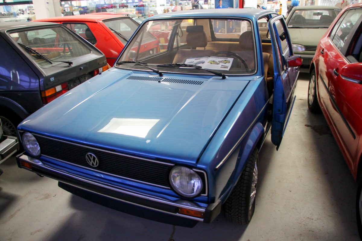 VOLKSWAGEN