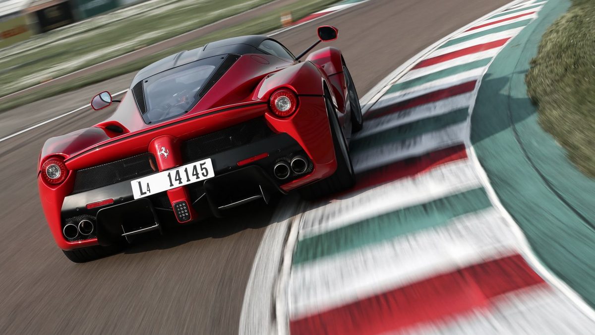 FERRARI LAFERRARI