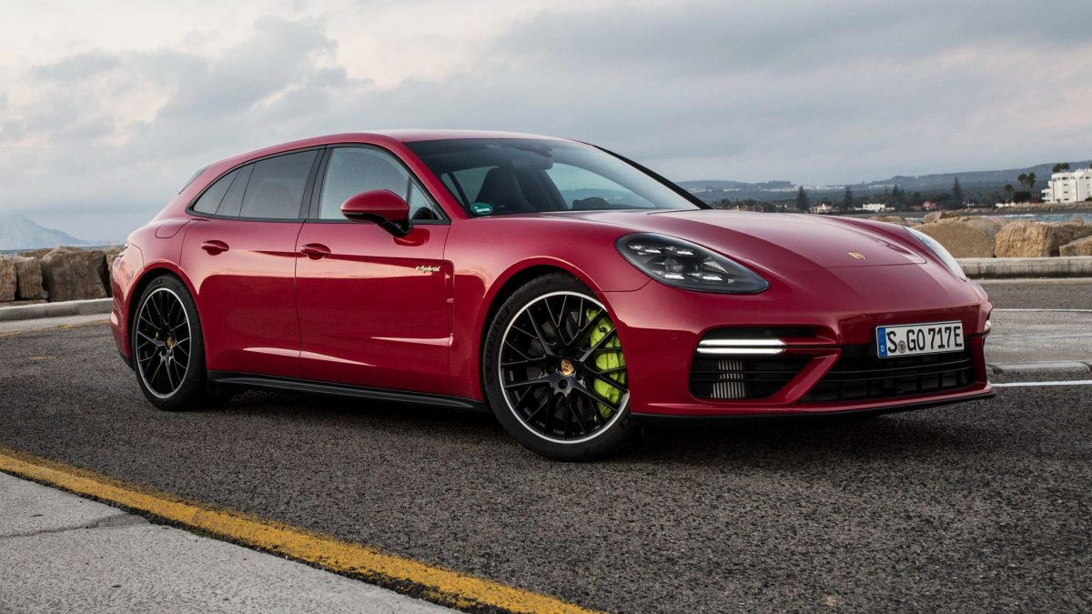 PORSCHE