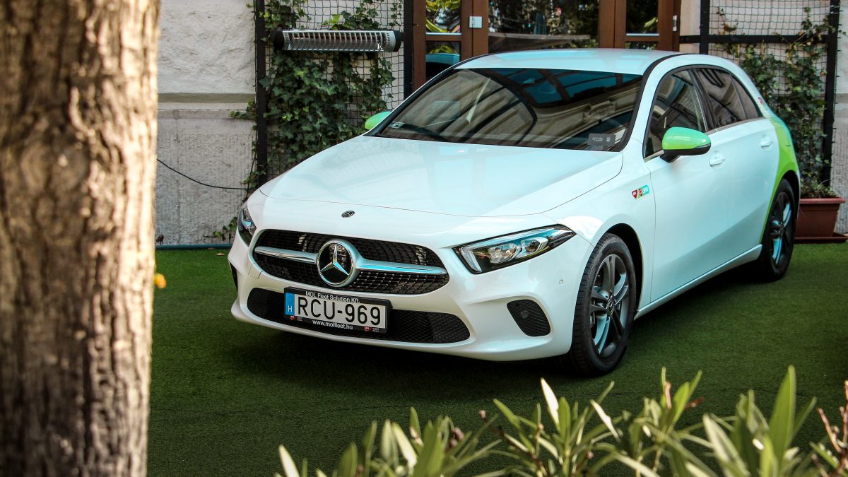 MERCEDES-BENZ A-OSZTÁLY