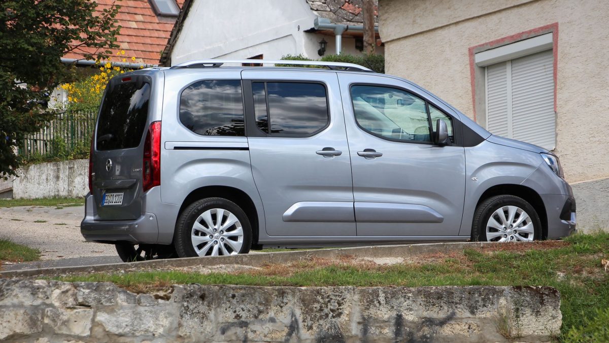 OPEL COMBO
