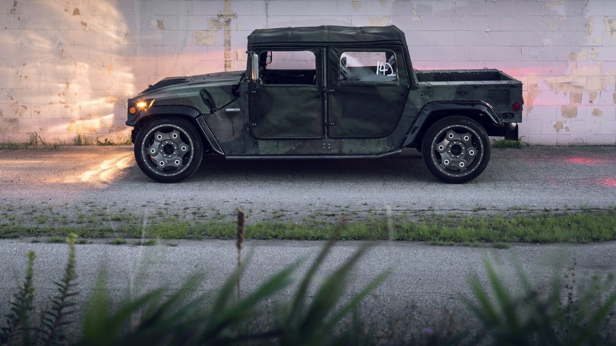 HUMMER