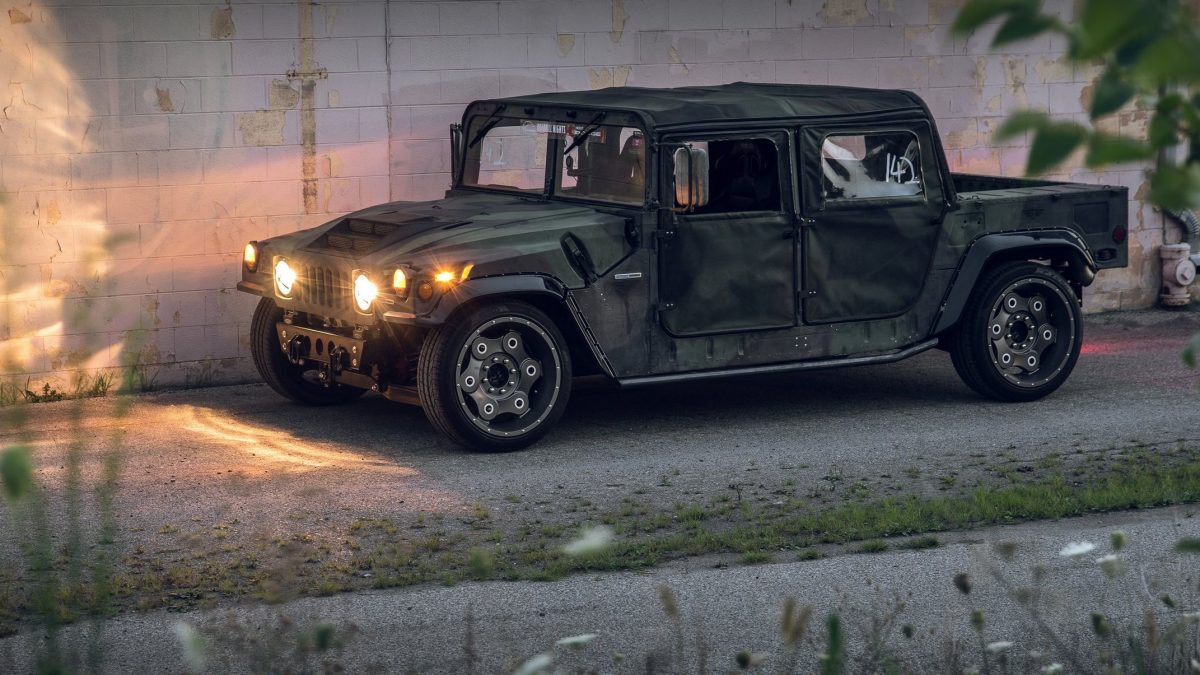 HUMMER
