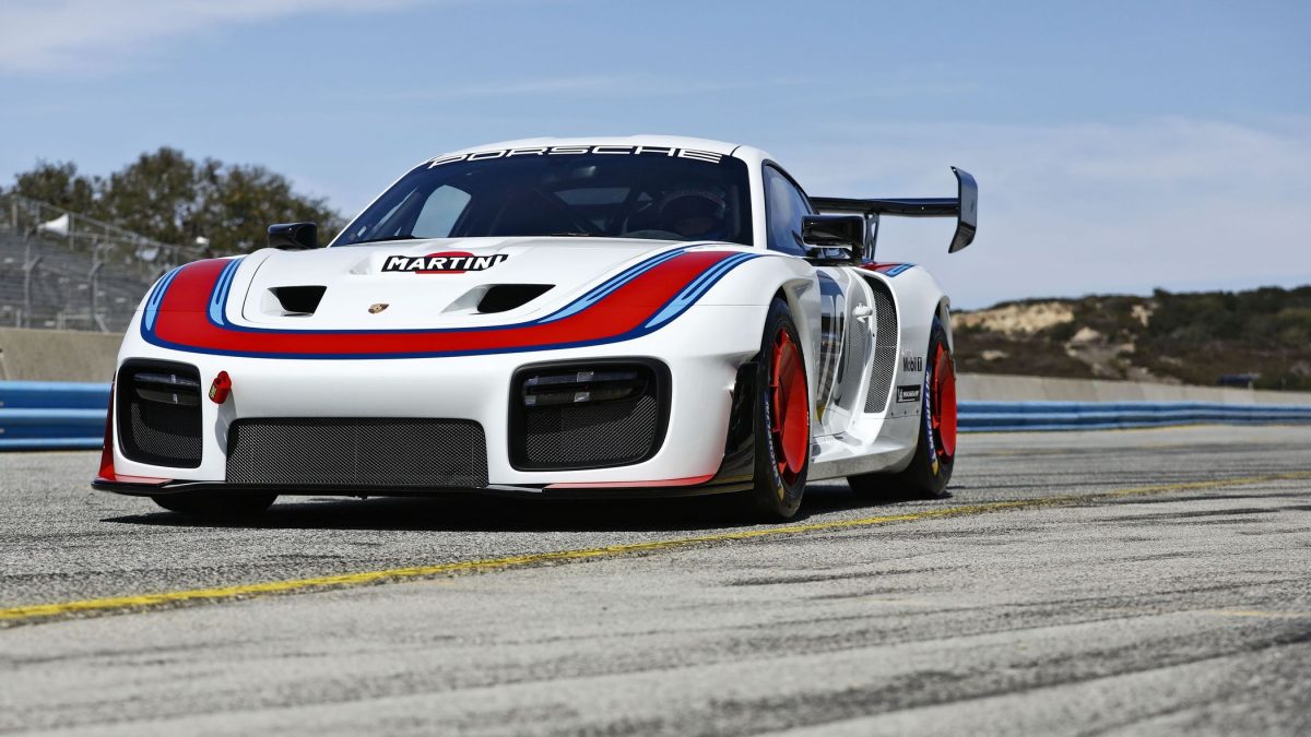 PORSCHE