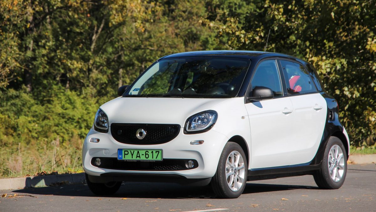 SMART FORFOUR