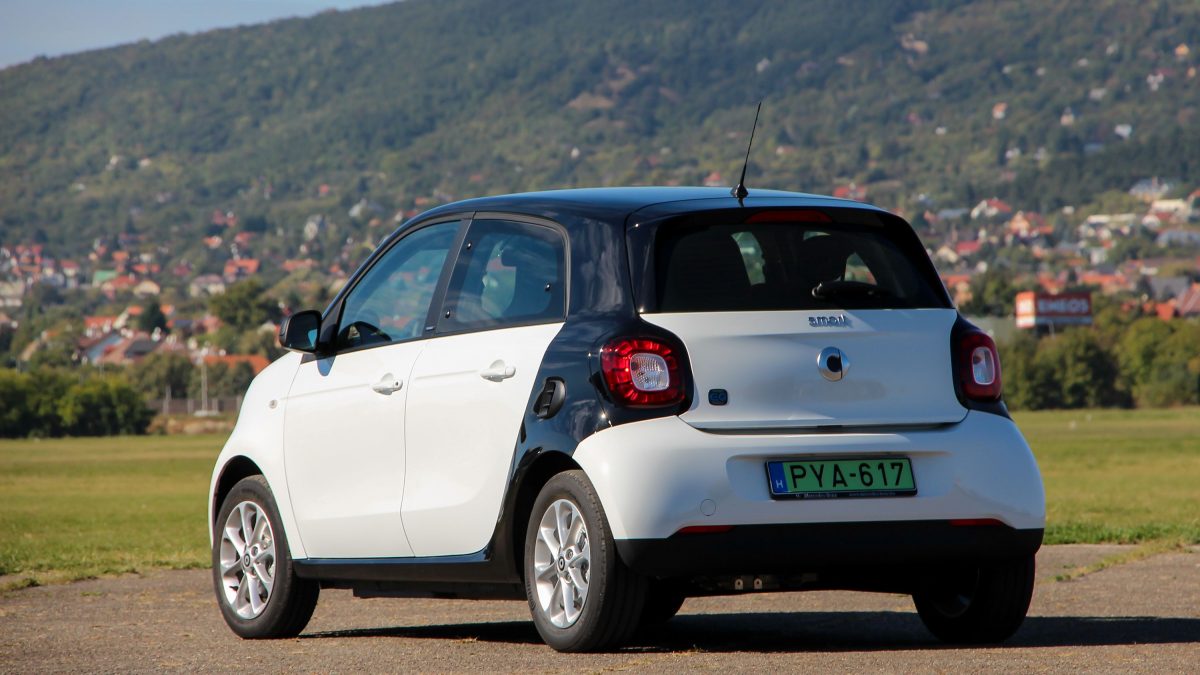 SMART FORFOUR