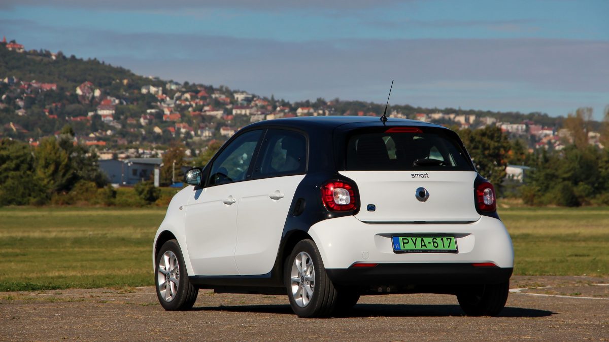 SMART FORFOUR